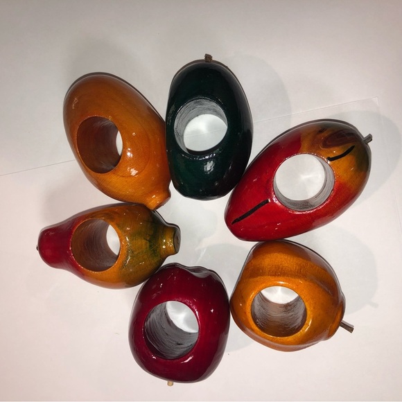 Set of 6 Wood Assorted Fruit Napkins Rings - Picture 7 of 9